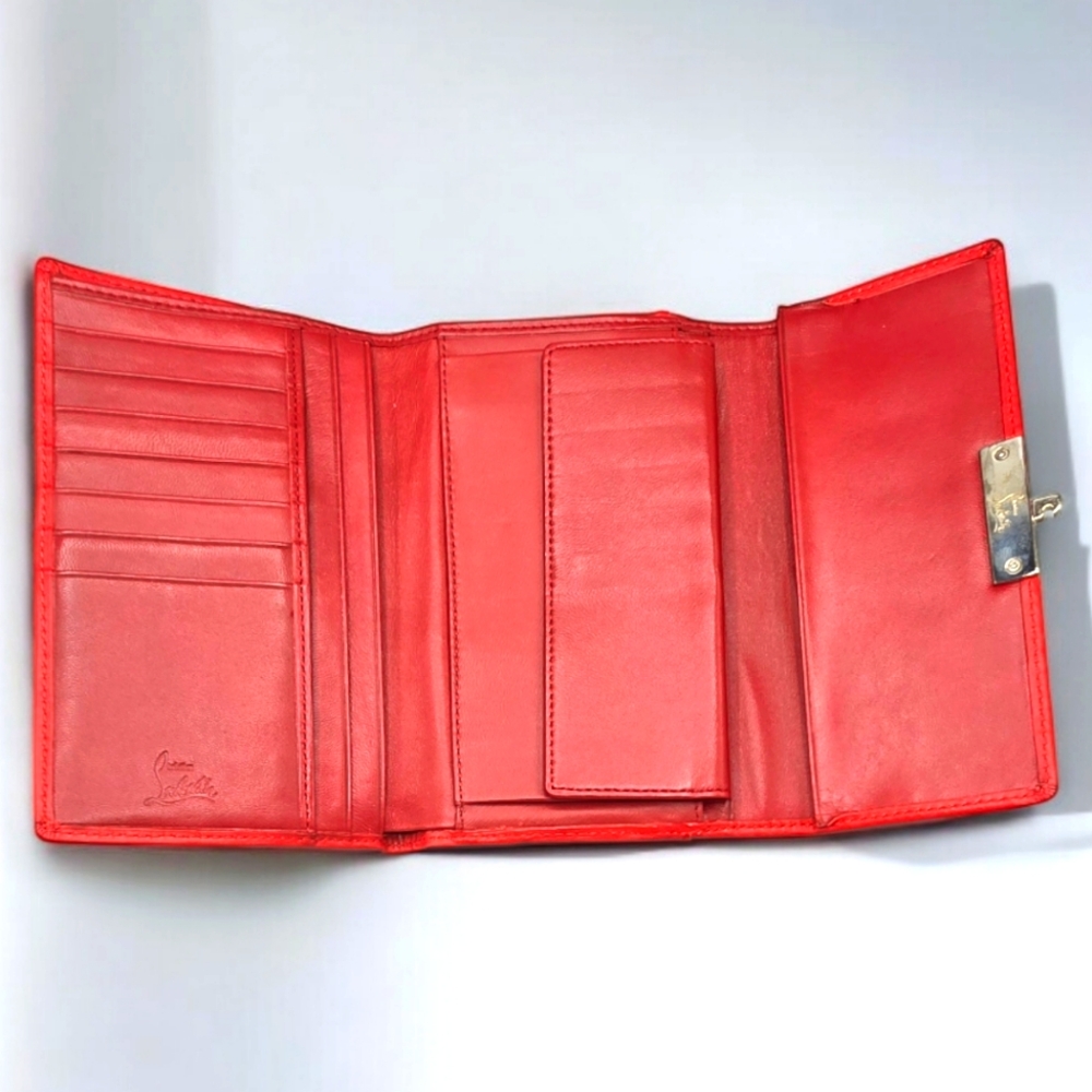 ✨️RARE✨️ CHRITIAN LOUBOUTIN Lambskin Trifold Wallet Clutch - Picture 7 of 14